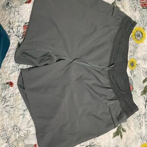 Terra & Sky Women's Athletic Shorts - Gray